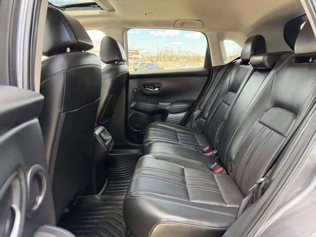 Used 2024 Honda HR-V EX-L image 13