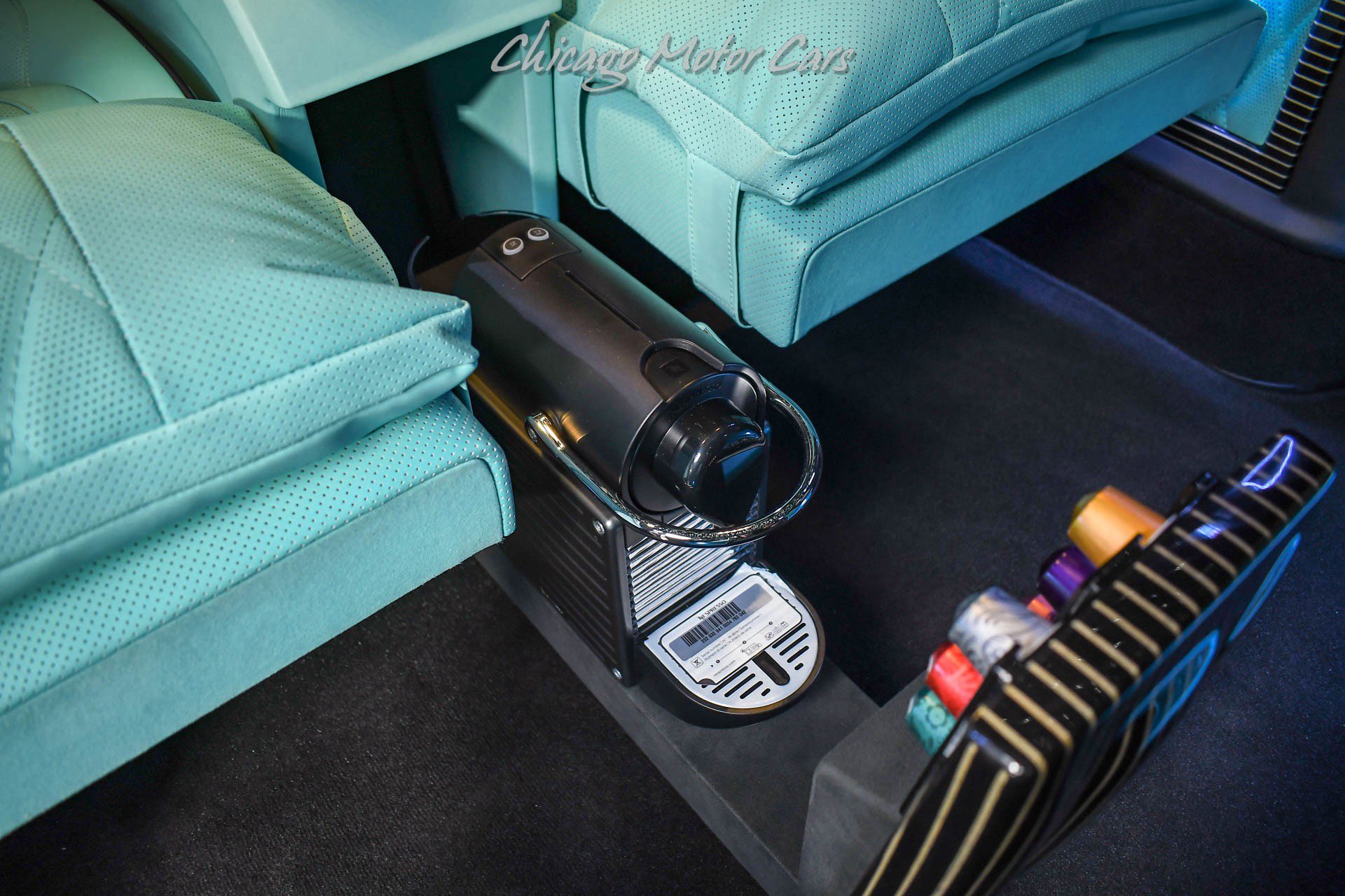 Used 2023 Mercedes-Benz Metris Passenger image 36