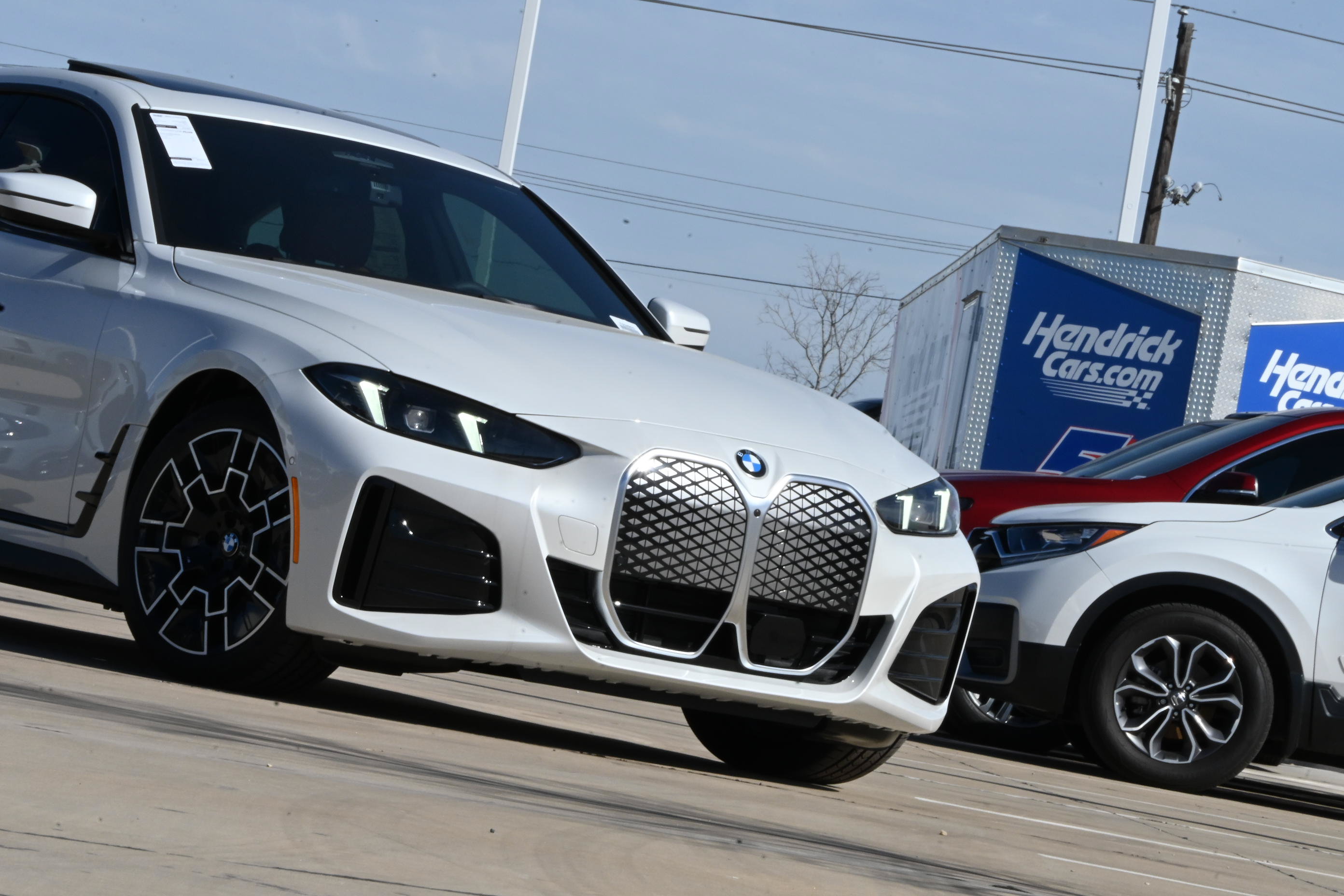New 2026 BMW i4 xDrive40i w/ M Sport Package AWD/4WD image 3