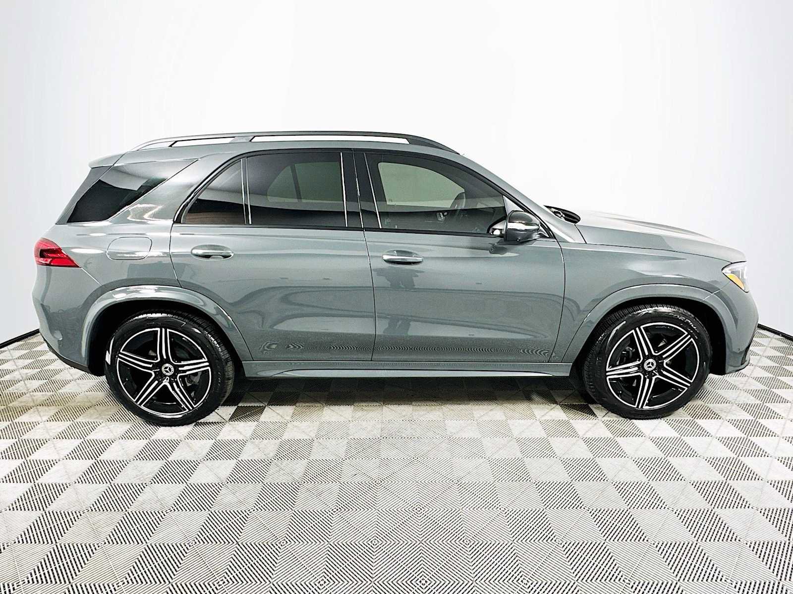 Used 2026 Mercedes-Benz GLE 450 4MATIC image 8