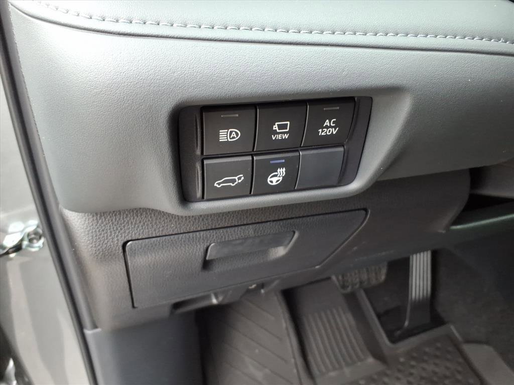 New 2026 Toyota Highlander Platinum AWD/4WD image 10