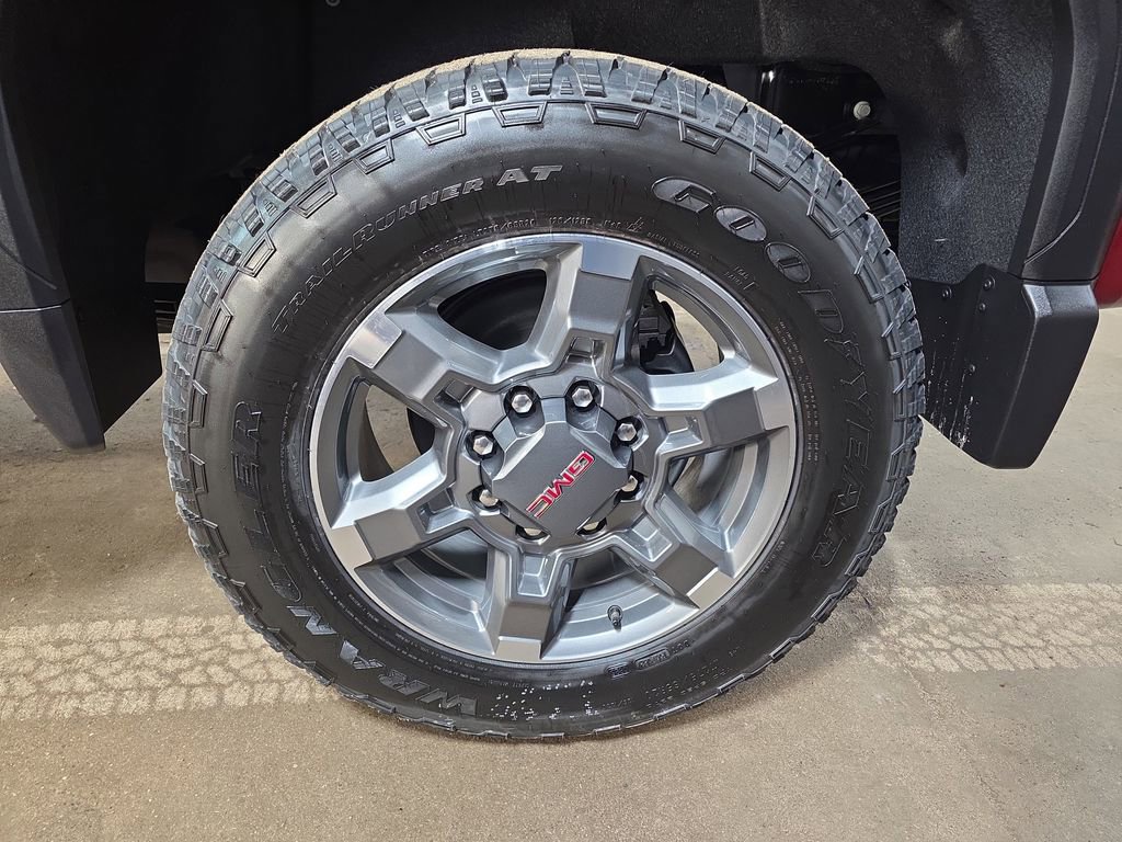 New 2026 GMC Sierra 3500 SLT w/ SLT Premium Package AWD/4WD image 31