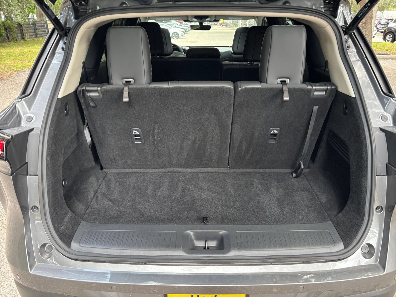 Used 2026 INFINITI QX60 Luxe FWD image 36
