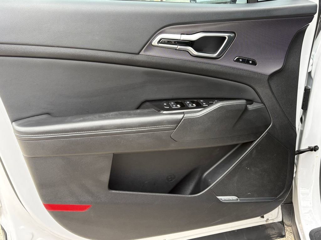 Used 2024 Kia Sportage SX image 10