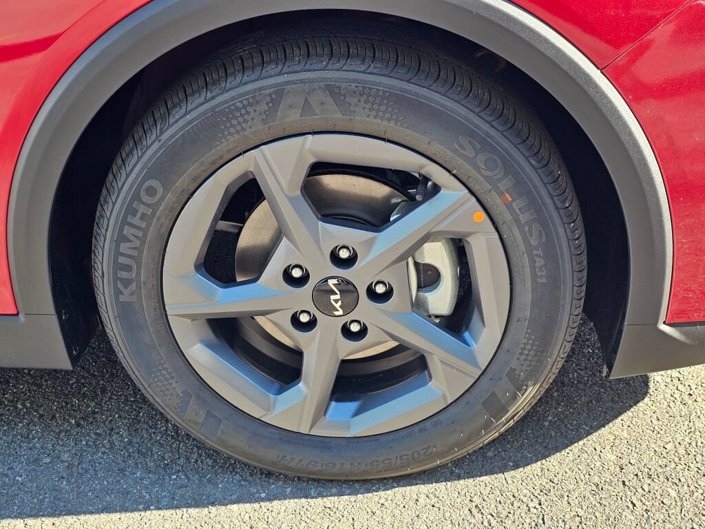 New 2026 Kia K4 FWD image 28