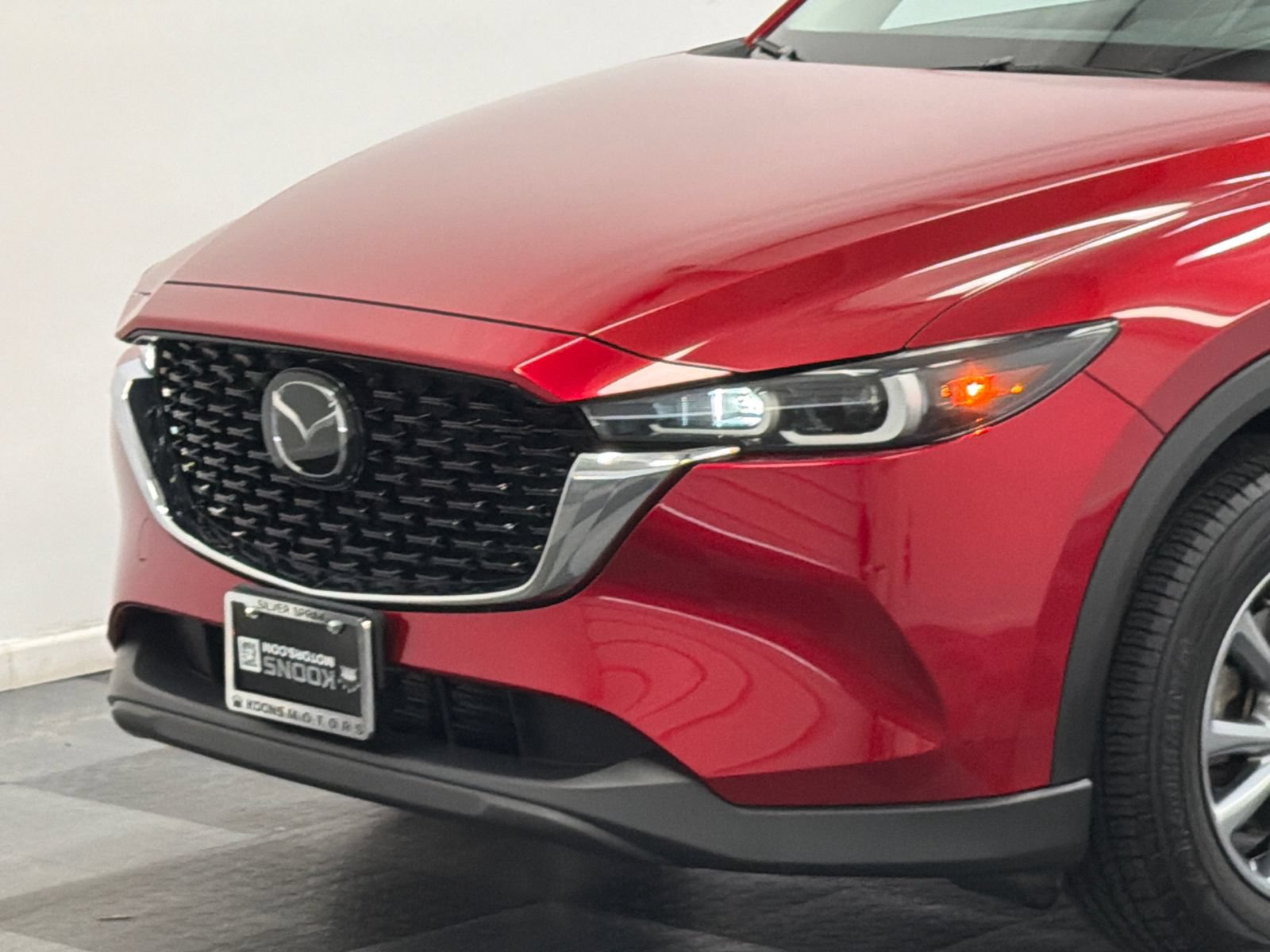 Used 2023 MAZDA CX-5 AWD 2.5 S image 2
