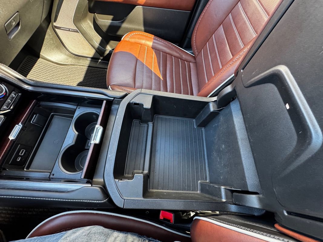 Used 2023 GMC Yukon Denali Ultimate image 28