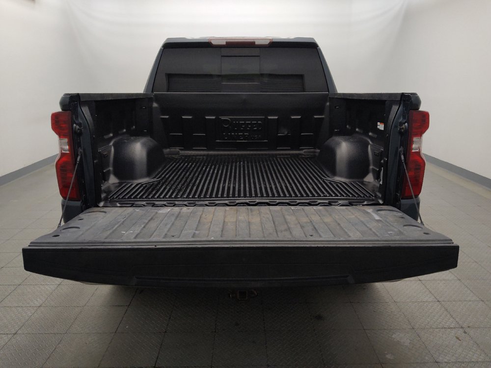Used 2020 Chevrolet Silverado 1500 LT w/ Texas Edition RWD image 29