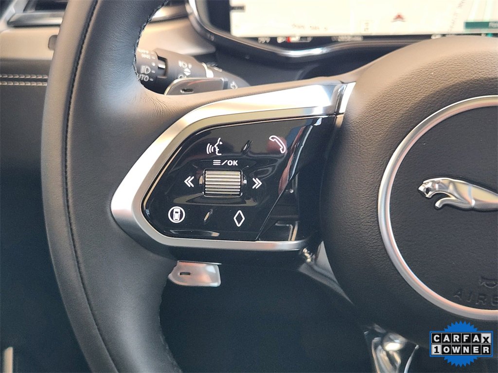 Used 2026 Jaguar F-PACE R-Dynamic S image 30