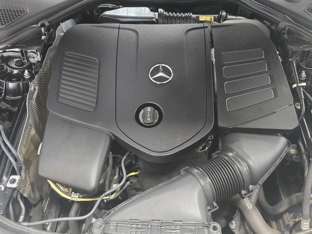 Used 2025 Mercedes-Benz E 350 Sedan image 8