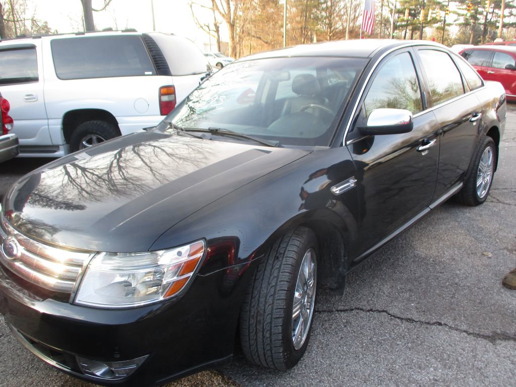 Used 2009 Ford Taurus Limited image 1