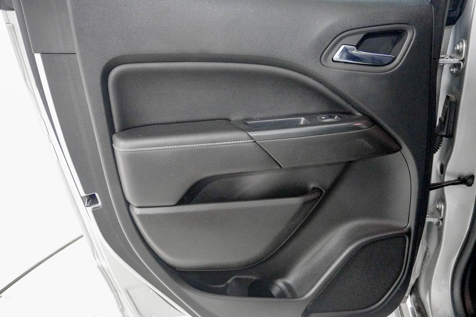 Used 2019 GMC Canyon SLE image 33