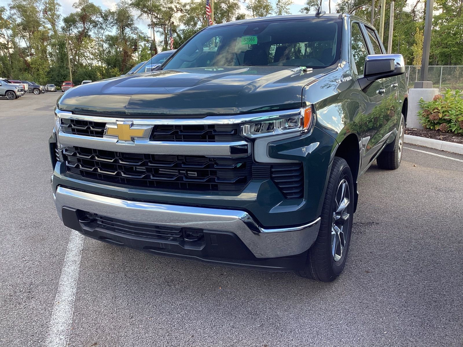 New 2026 Chevrolet Silverado 1500 LT image 2