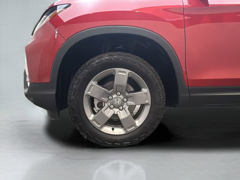 Certified 2025 Honda Ridgeline TrailSport image 36