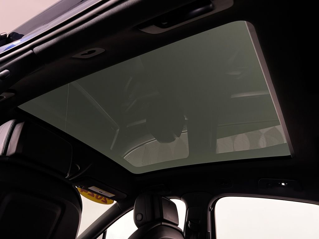 Used 2024 Porsche Cayenne Coupe image 26