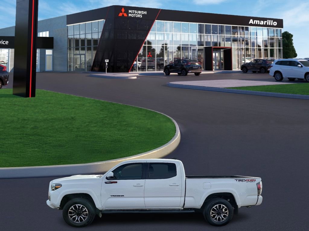 Used 2023 Toyota Tacoma TRD Sport image 2