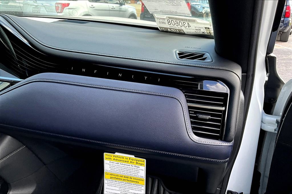 New 2026 INFINITI QX80 4WD w/ Sport Exterior Package image 22