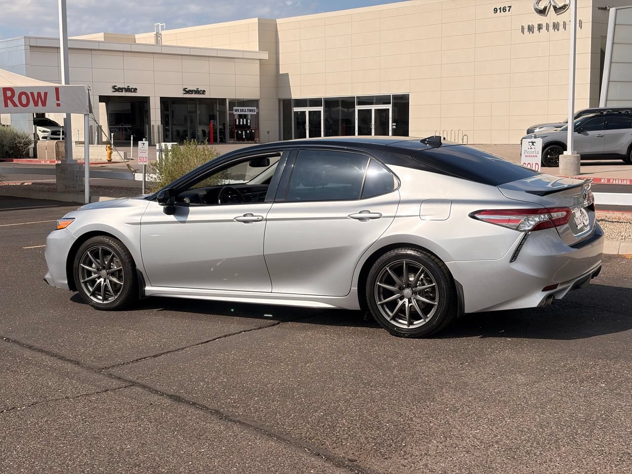 Used 2020 Toyota Camry XSE AWD/4WD image 4