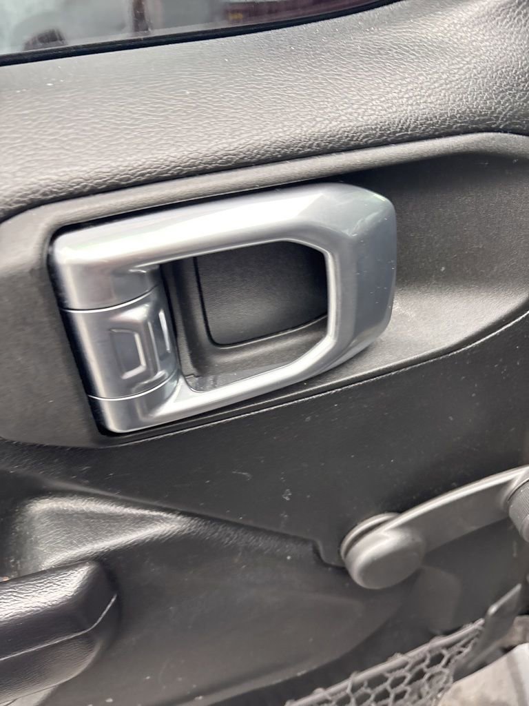 Certified 2021 Jeep Gladiator Sport image 8