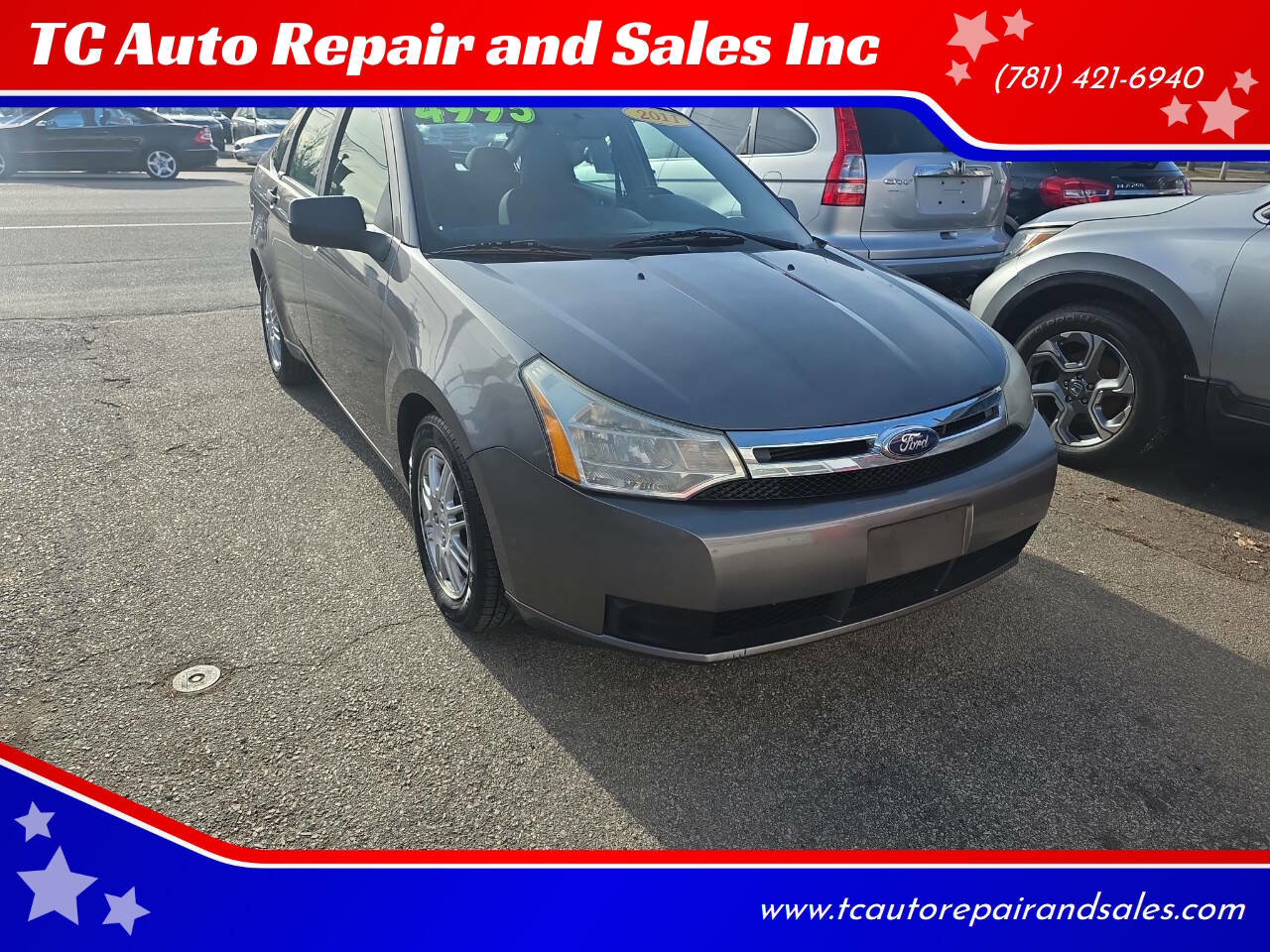 Used 2010 Ford Focus SES image 1