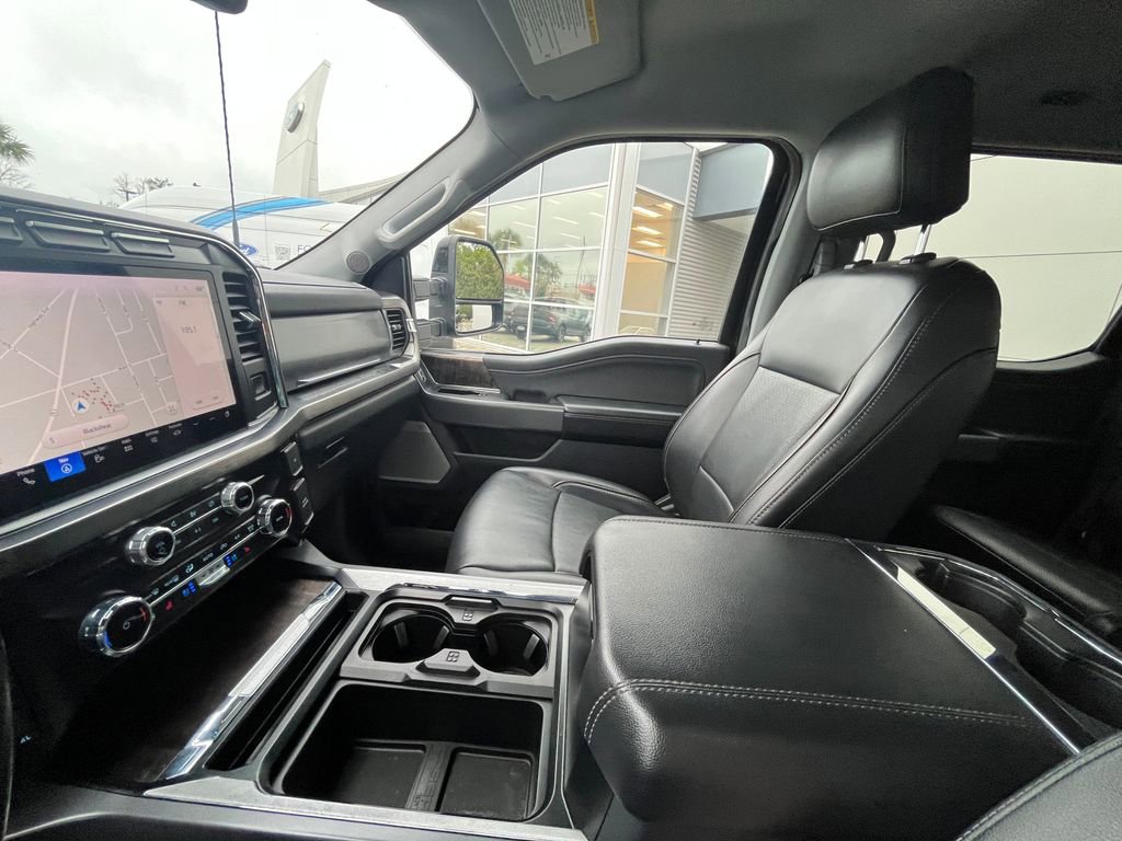 Used 2024 Ford F250 Lariat AWD/4WD image 19
