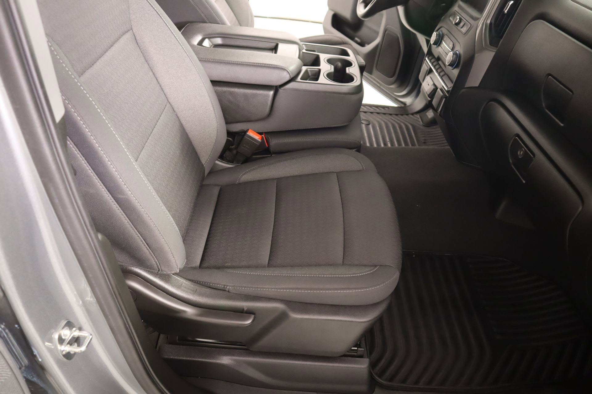 Used 2023 Chevrolet Silverado 1500 Custom image 12