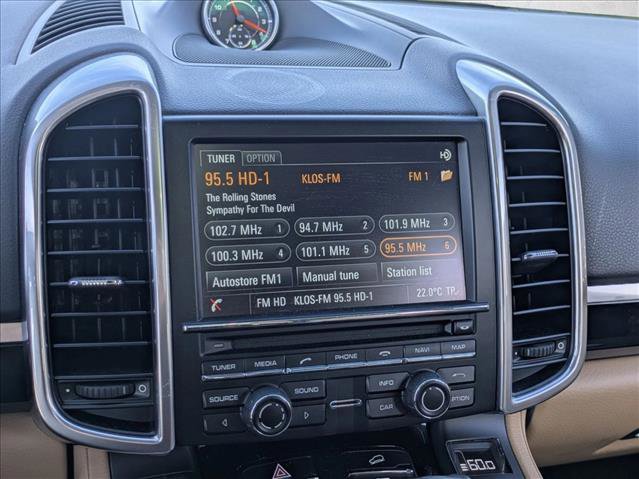 Used 2016 Porsche Cayenne image 17