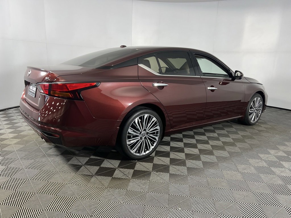Used 2024 Nissan Altima 2.5 SL image 4