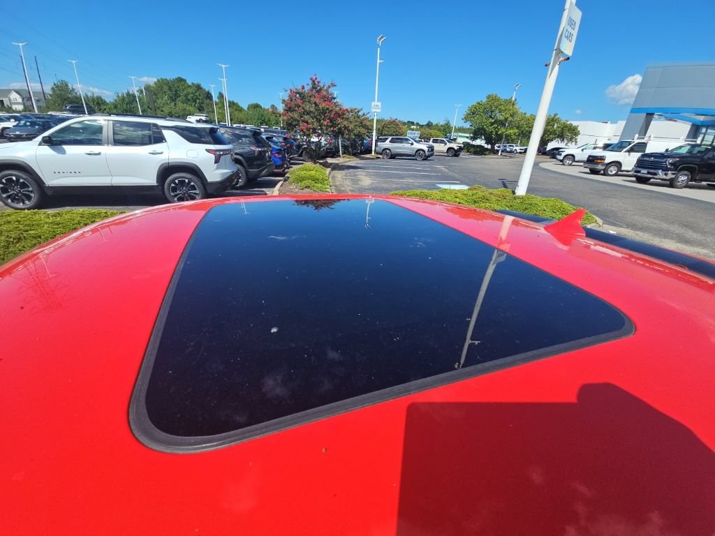 Used 2015 Chevrolet Camaro SS w/ Commemorative Special Edition RWD image 16