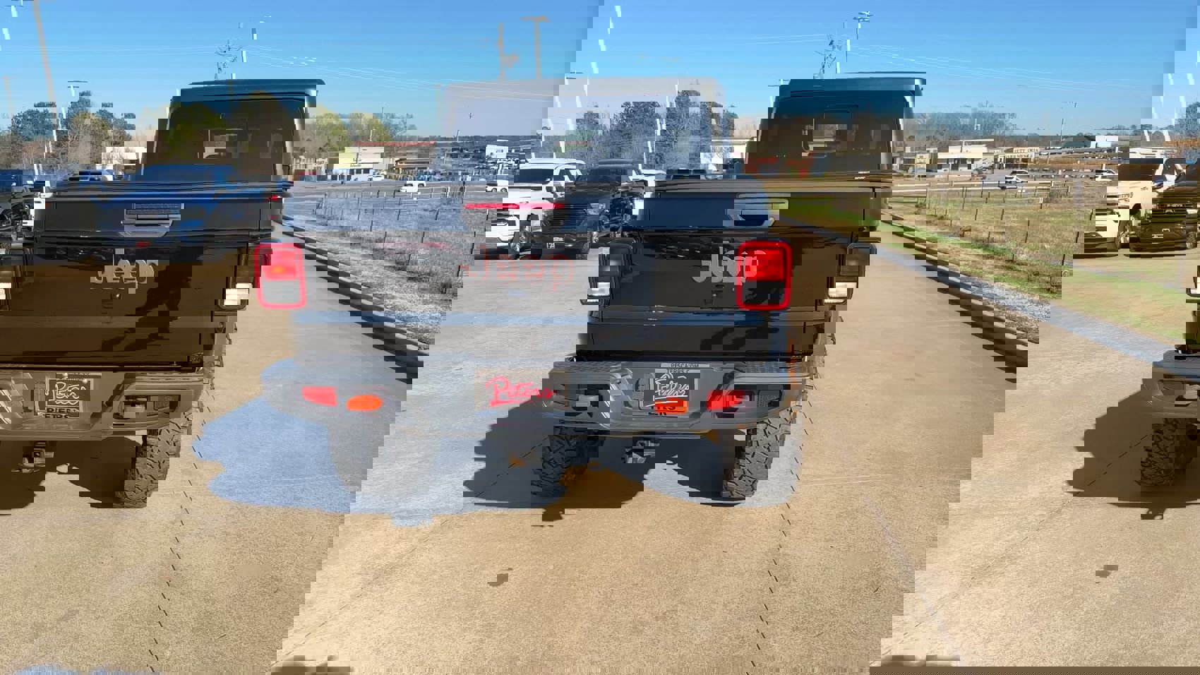 Used 2022 Jeep Gladiator Mojave w/ Trailer Tow Package image 6