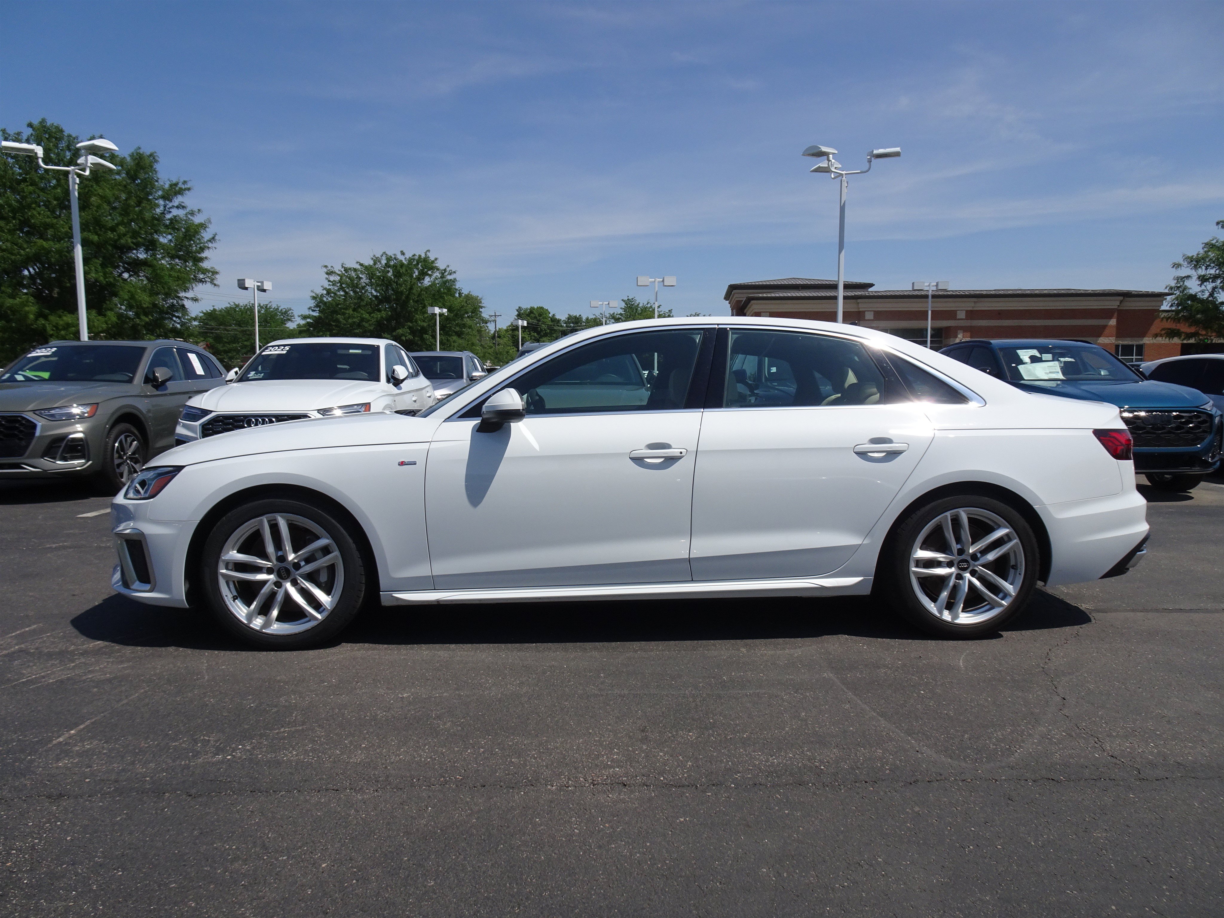 Certified 2023 Audi A4 2.0T Premium Plus w/ Premium Plus Package AWD/4WD image 2