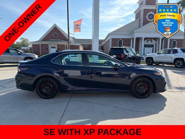 Used 2022 Toyota Camry SE FWD image 4