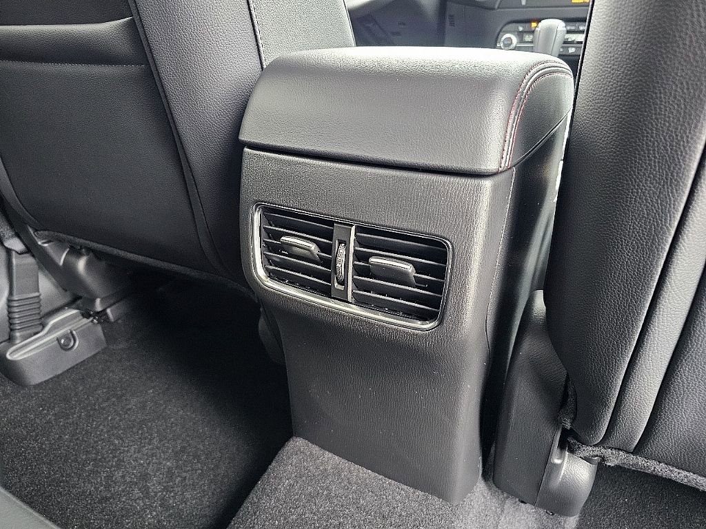 New 2025 MAZDA CX-5 Carbon Edition image 11