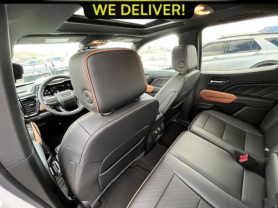 New 2026 GMC Canyon AT4 w/ Technology Plus Package AWD/4WD image 15