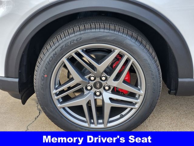New 2026 Ford Explorer ST-Line w/ ST-Line Street Pack image 10