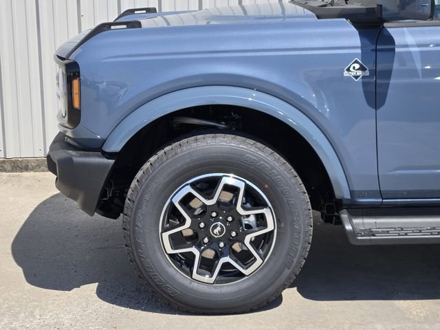 New 2025 Ford Bronco Outer Banks image 8