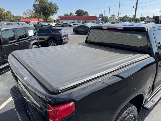 Used 2024 Chevrolet Silverado 1500 RST w/ Z71 Off-Road Package image 9