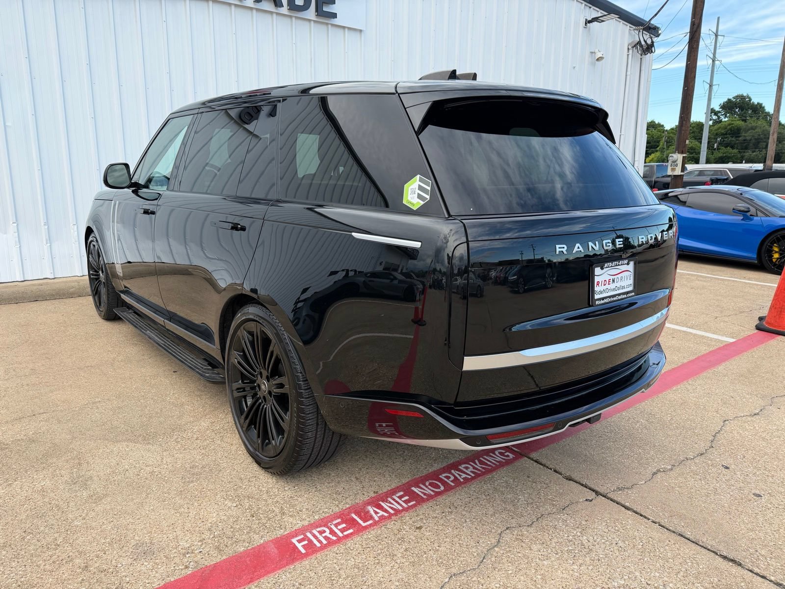 Used 2023 Land Rover Range Rover Long Wheelbase Autobiography AWD/4WD image 4