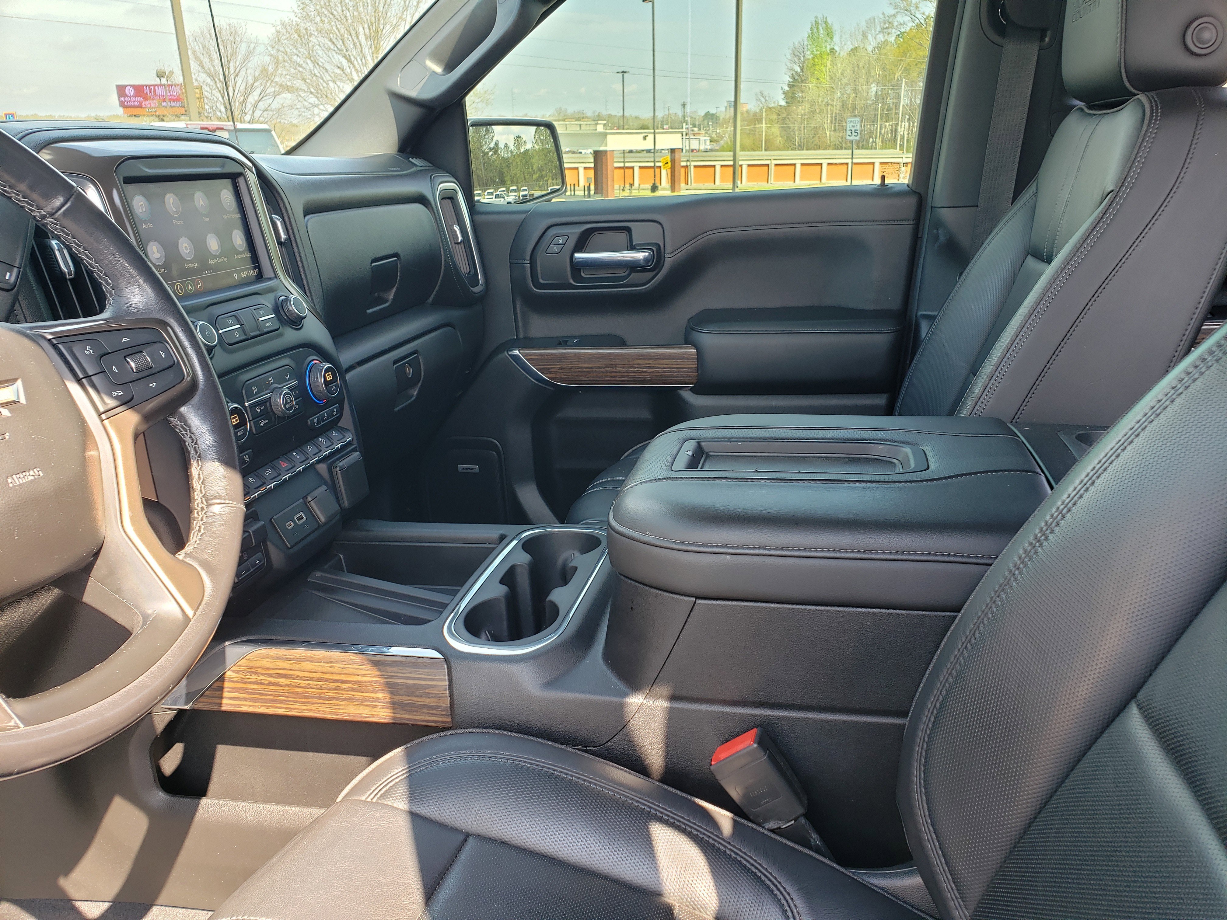 Used 2019 Chevrolet Silverado 1500 High Country w/ Technology Package image 24