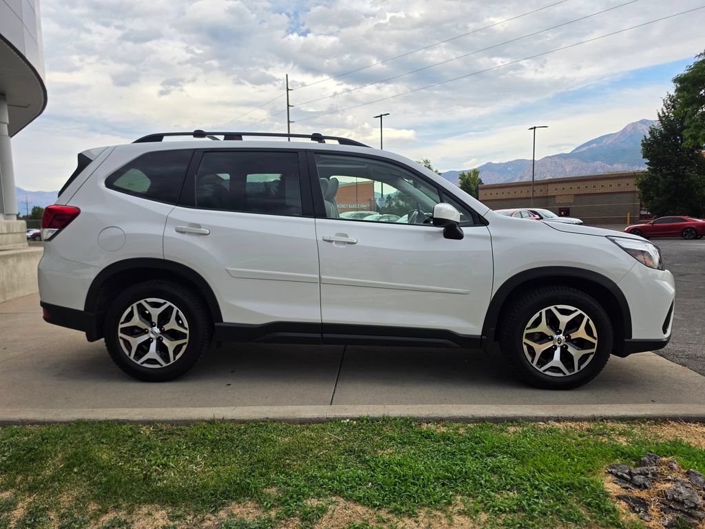 Used 2021 Subaru Forester Premium w/ Popular Package #1 AWD/4WD image 4
