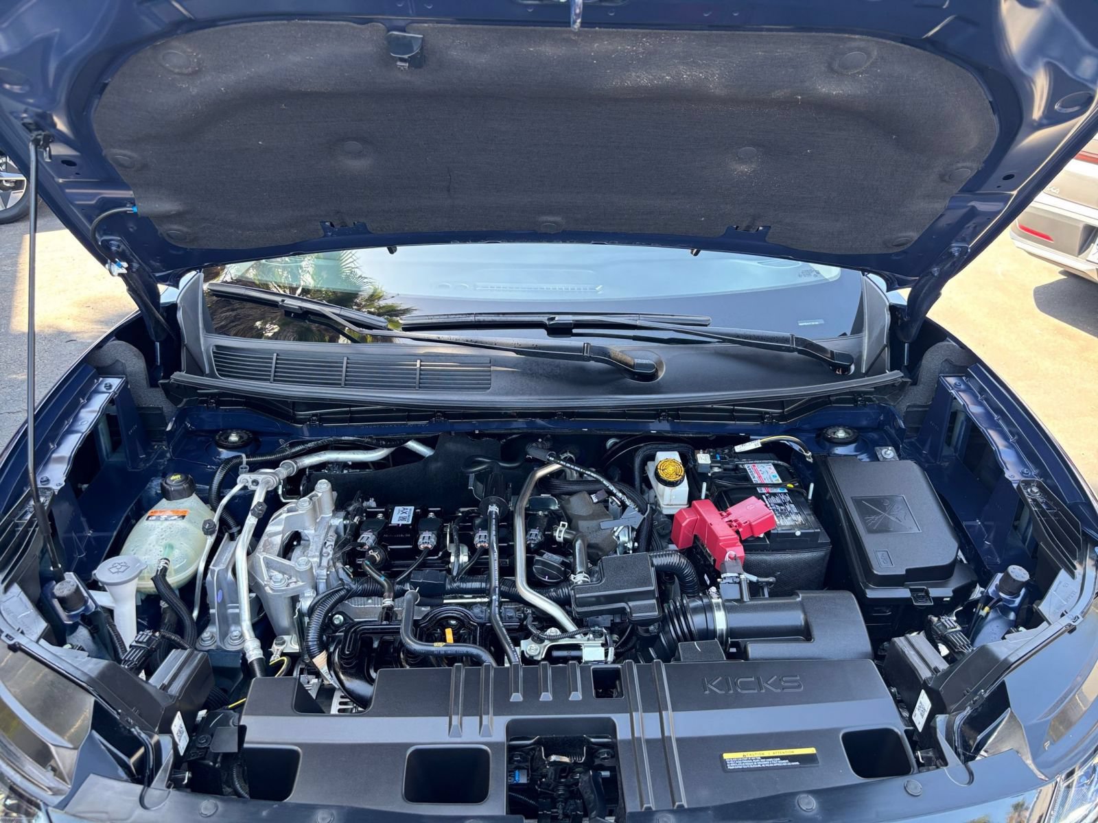 Used 2026 Nissan Kicks SR FWD image 30