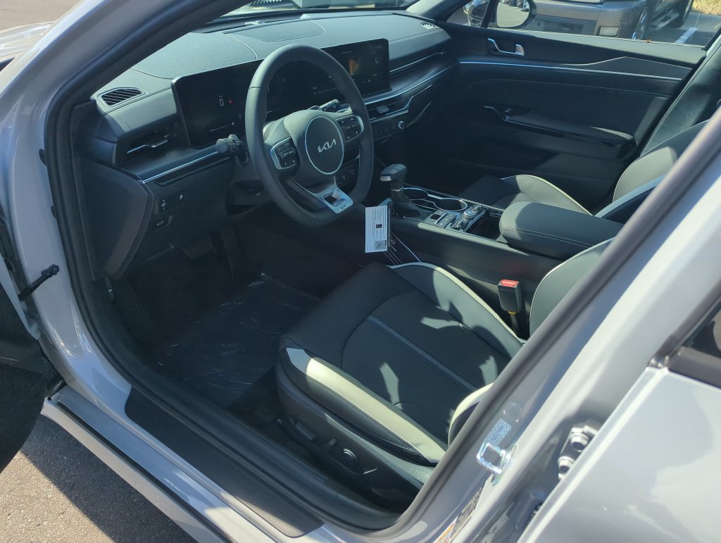 New 2027 Kia K5 GT-Line image 11
