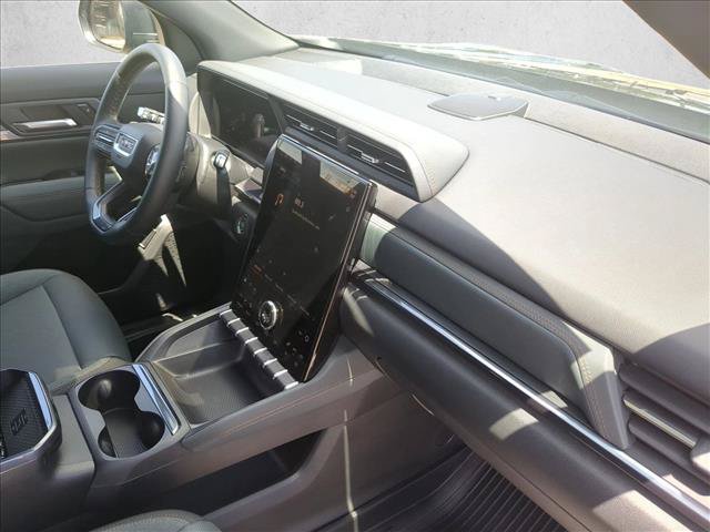 Used 2026 GMC Terrain AT4 w/ Technology Package II AWD/4WD image 21