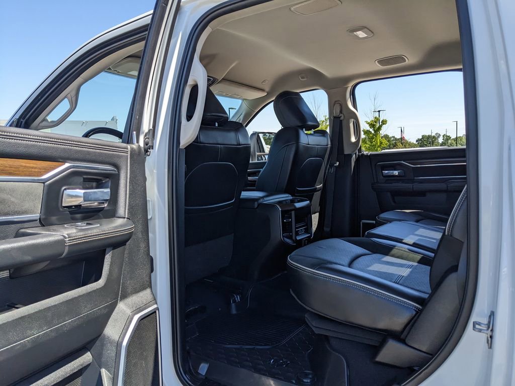 Used 2023 RAM 2500 Laramie AWD/4WD image 47
