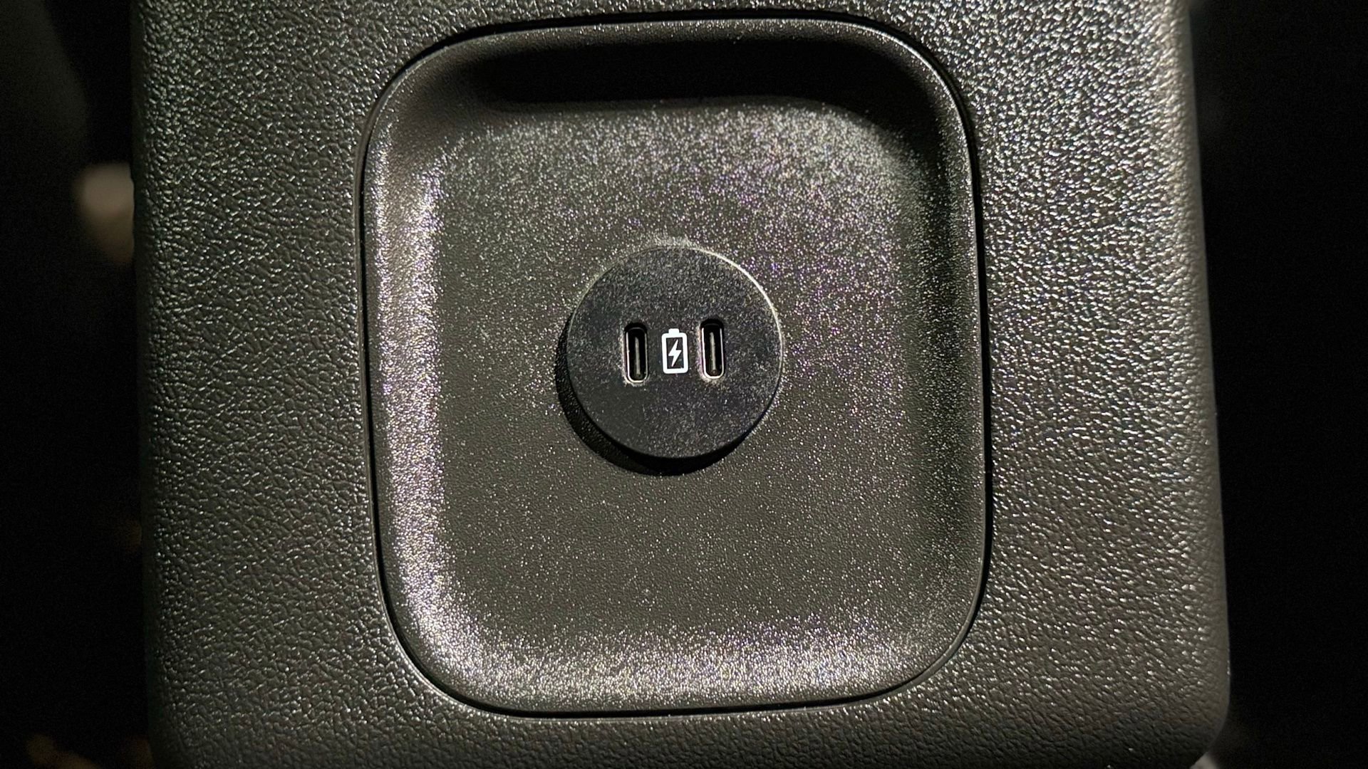 Used 2025 Ford Escape Active image 82