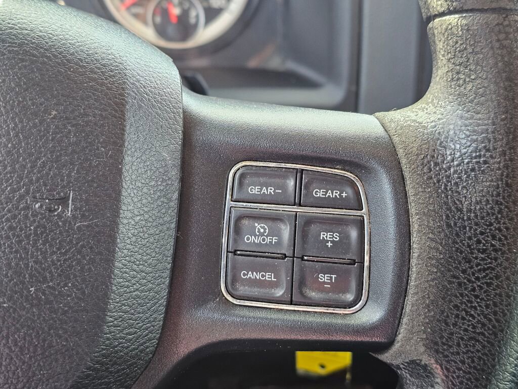 Used 2017 RAM 1500 Classic SLT image 34