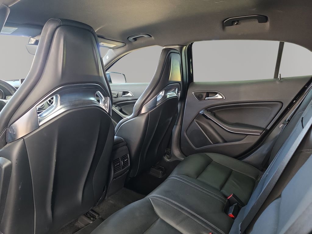Used 2015 Mercedes-Benz GLA 45 AMG 4MATIC image 20