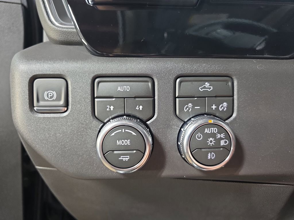 New 2026 GMC Sierra 1500 Elevation AWD/4WD image 25