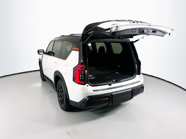 New 2025 Nissan Armada PRO-4X AWD/4WD image 9