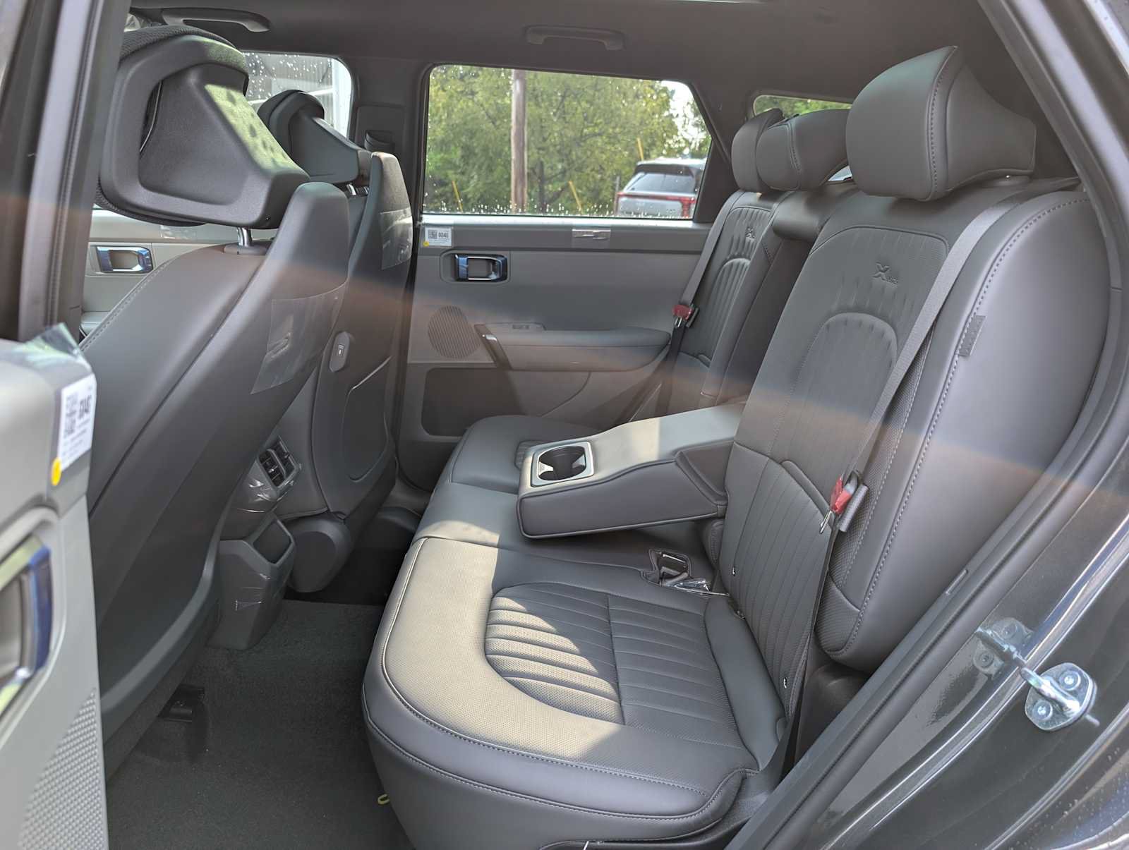 New 2027 Kia Seltos X-Line S w/ X-Line S Premium Package AWD/4WD image 18